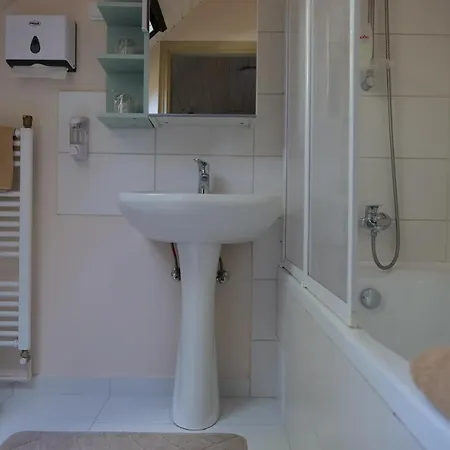 Kali Vendeghaz Holiday home Szentbekkalla