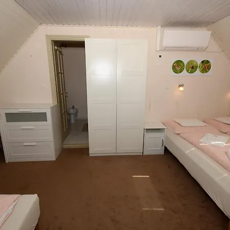 Holiday home Kali Vendeghaz Szentbekkalla